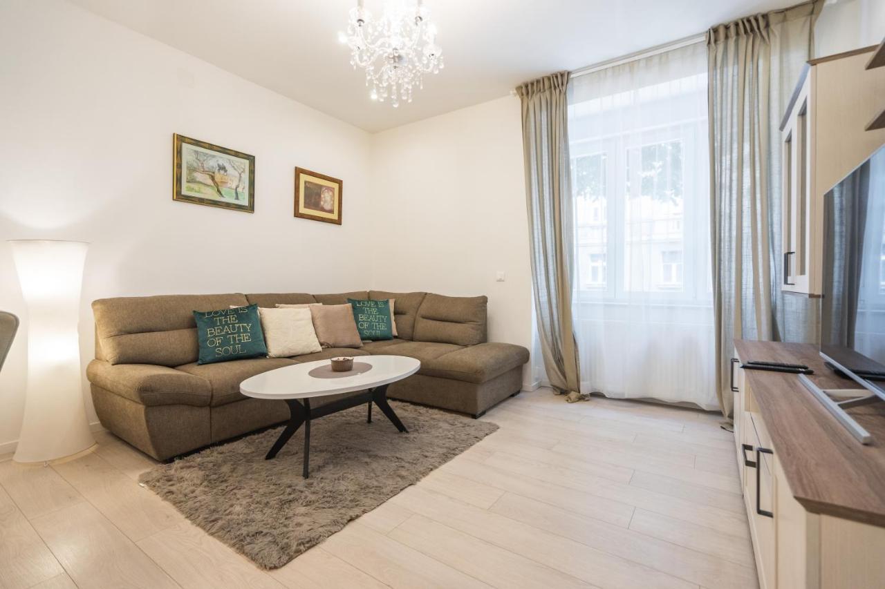 Soul Appartement Zagreb Buitenkant foto
